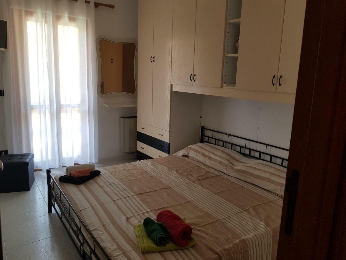 Casa Vacanze Valentina Porto Conte Luaran gambar
